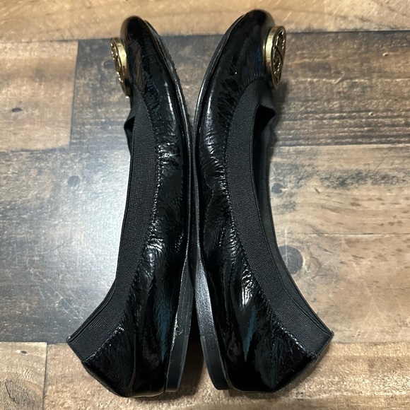 Tory Burch Caroline 2 Ballet Flats - Picture 4 of 9